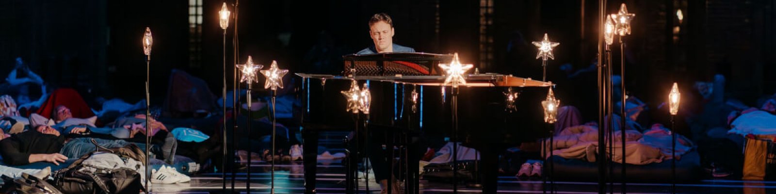 Bernd van den Bos speelt Einaudi